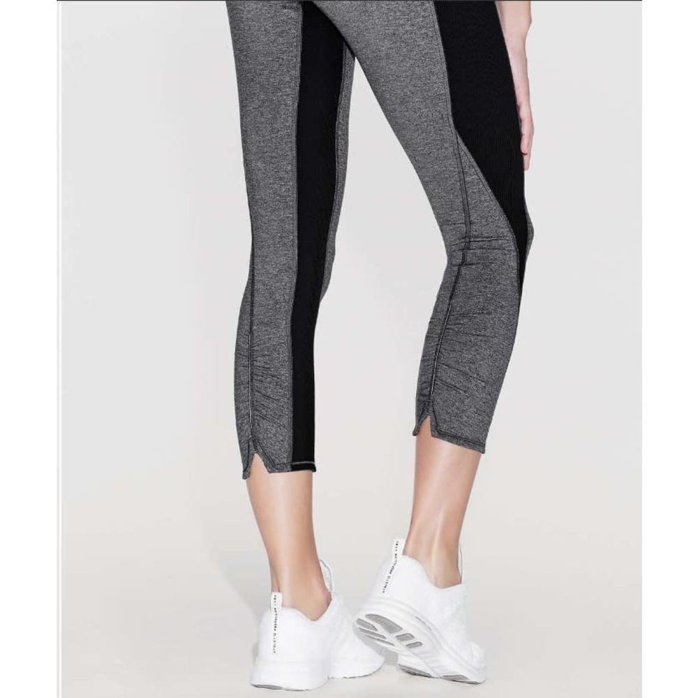 LULULEMON On Your Mark Crop (23") Heathered Black / Black Size 6 Active Running - Picture 3 of 15